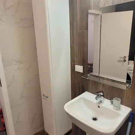 Appartamento Urbis L Of Mara - Private Parking And Ac Timisoara